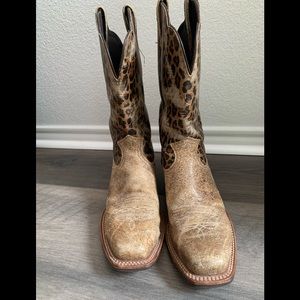 Ariat cowboy boots